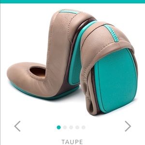 Tieks in Taupe.